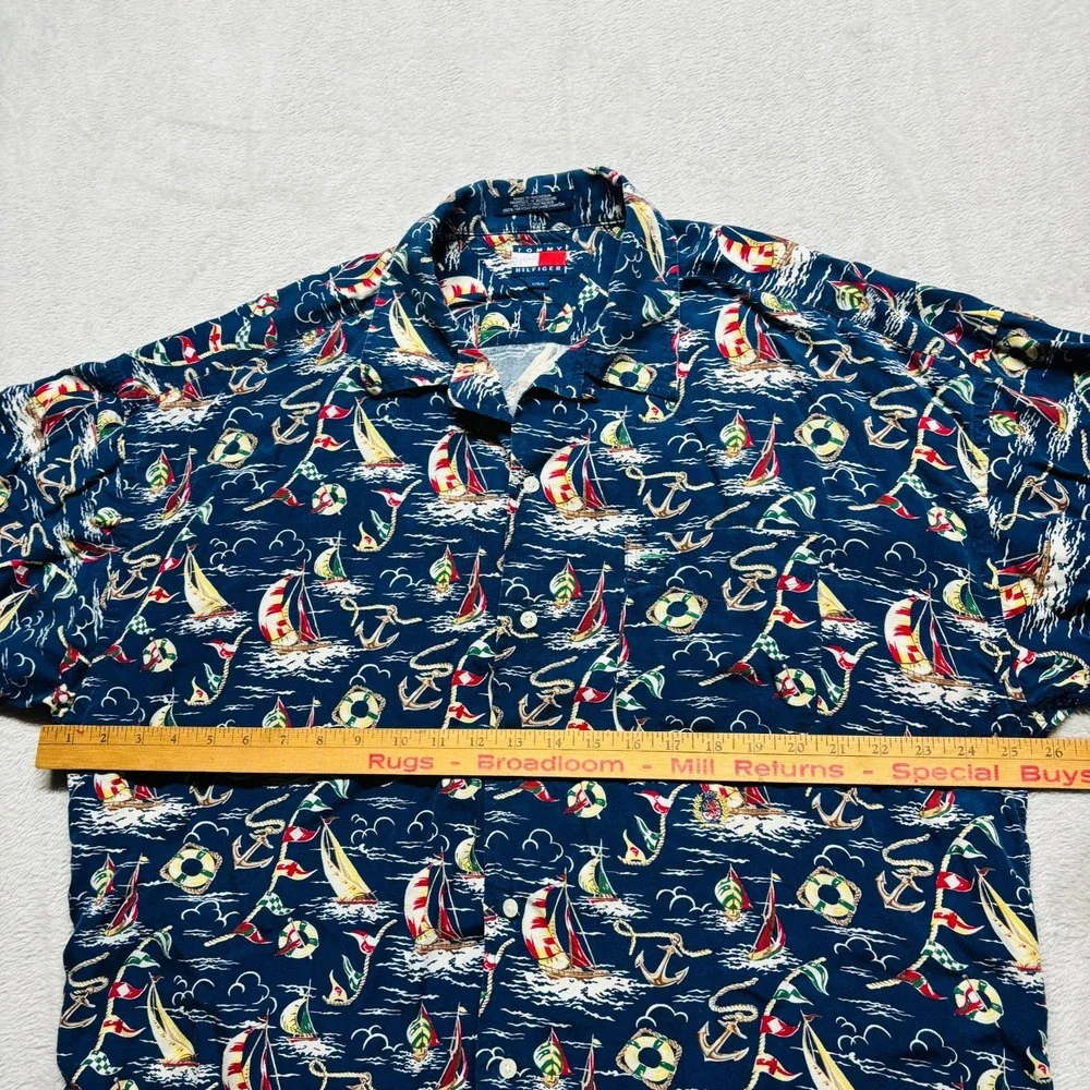 VTG Tommy Hilfiger Camp‎ Shirt 100% Rayon Loop Collar Sailing Nautical Mens L